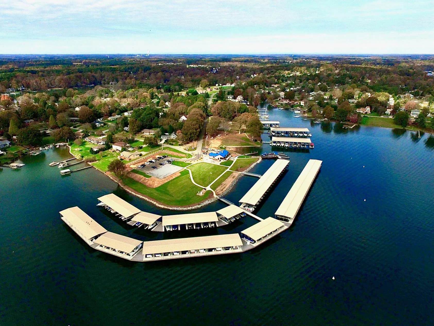 Marinas waterfront construction work
